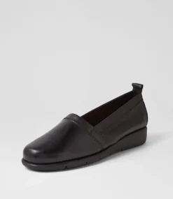 Aliner Black Leather Loafers