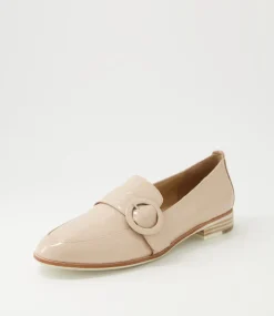 Benza Latte Wrinkle Patent Leather Flat Shoes