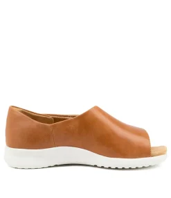 Brenan Xw Tan-White Leat