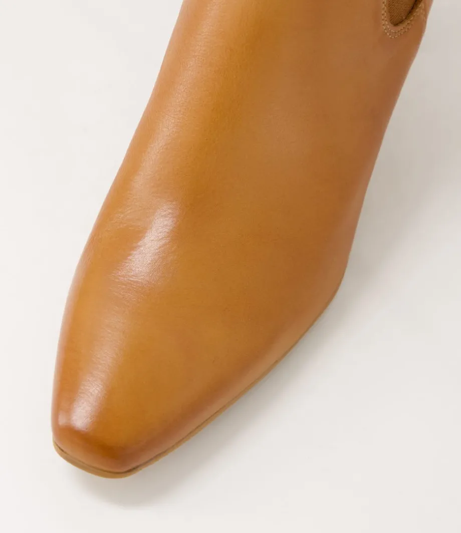 Capeyas Tan Leather Ankle Boots