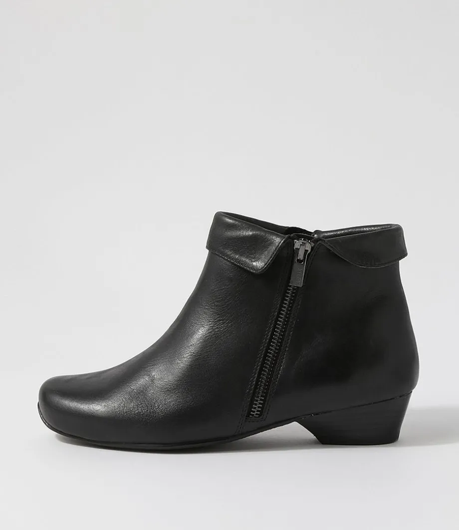 Cathal Xw Black Leather Ankle Boots