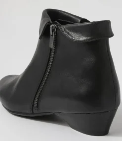 Cathal Xw Black Leather Ankle Boots