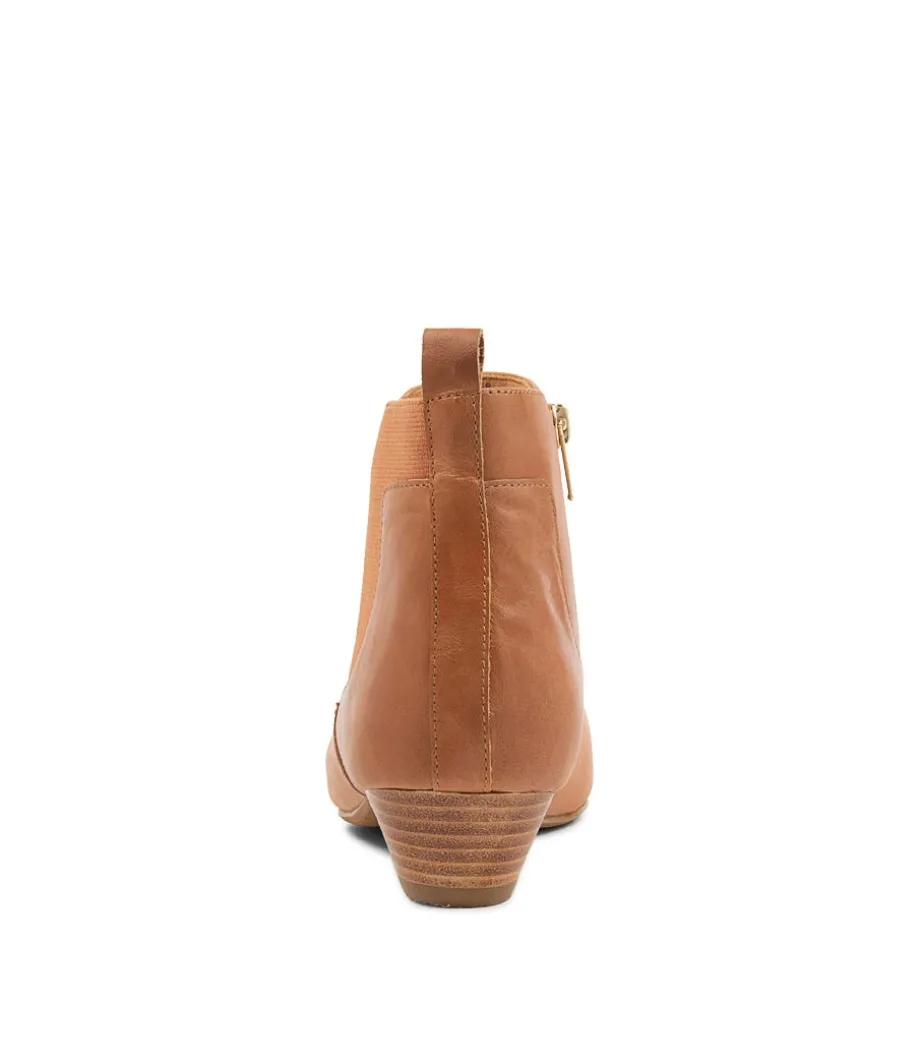 Chelsine Xw Tan Leather Ankle Boots