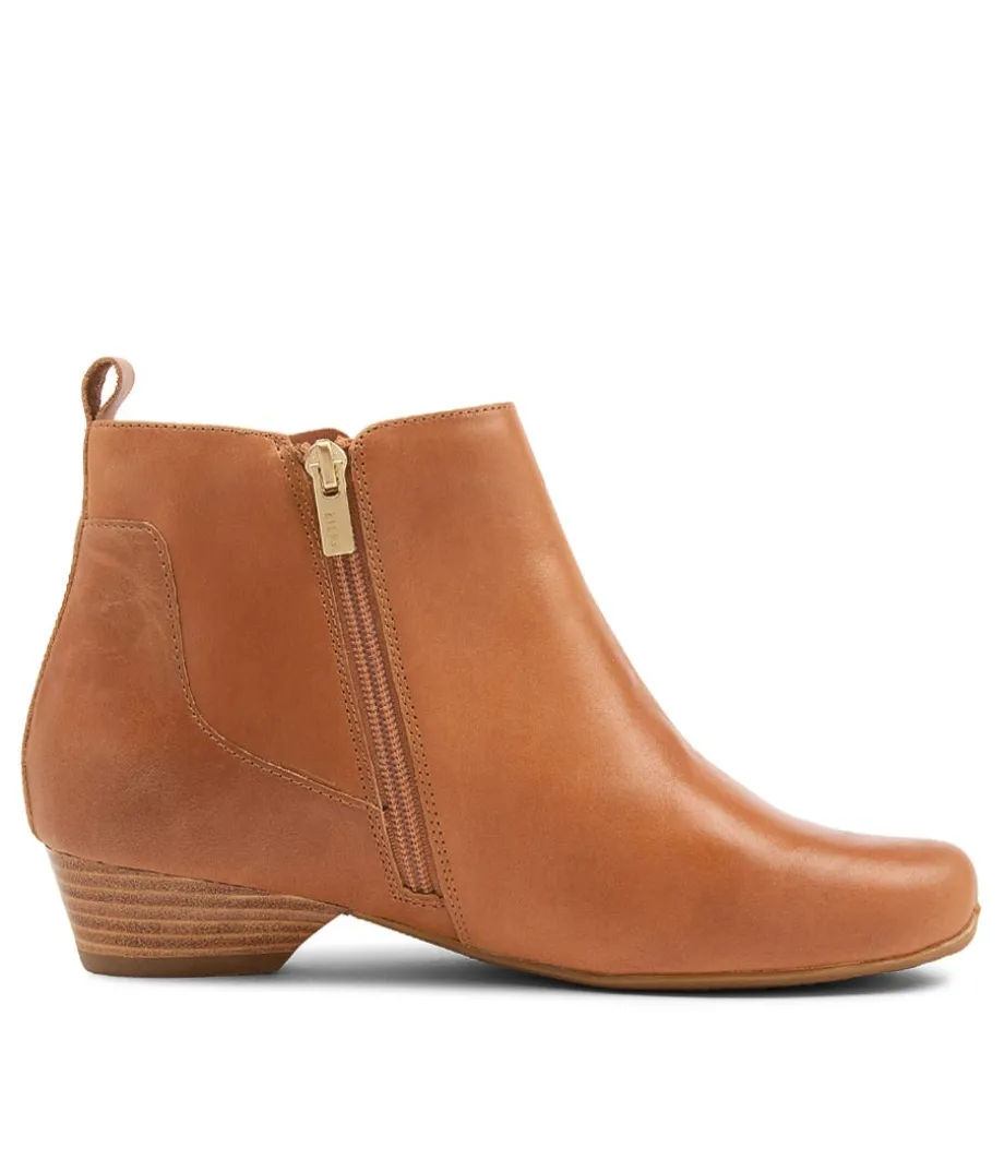 Chelsine Xw Tan Leather Ankle Boots