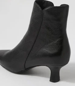 Cheza Black Leather Ankle Boots