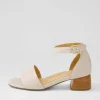 Clairest W Nude Leather Sandals