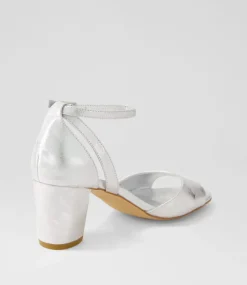 Cobey Silver Scratch Leather Sandals