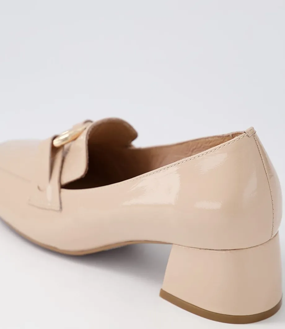 Comal Latte Patent Leather Heels