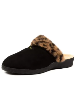 Comfy W Leopard Slippers