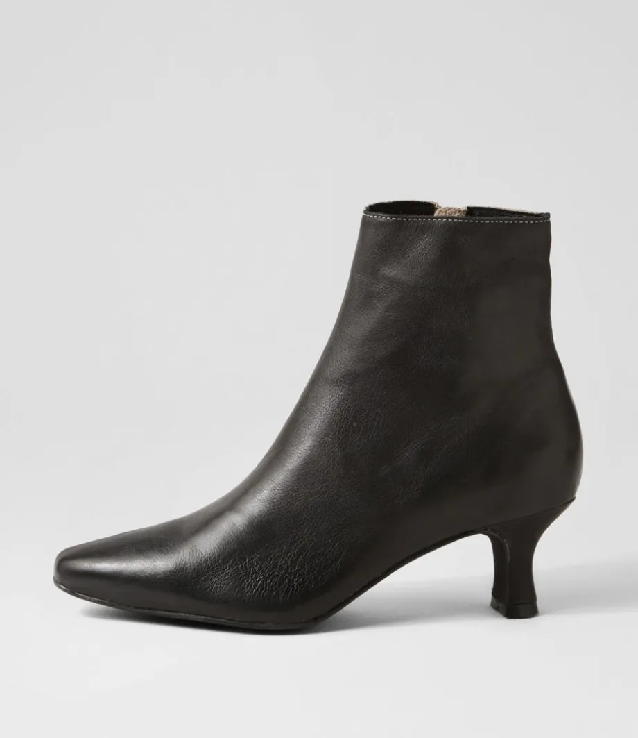 Cutaway Black Almond Leather Ankle Boots