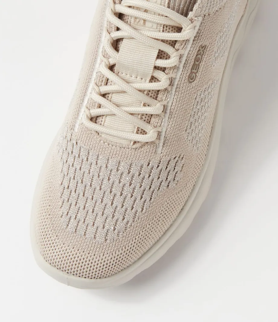 D Spherica A 9T Off White Knit Sneakers
