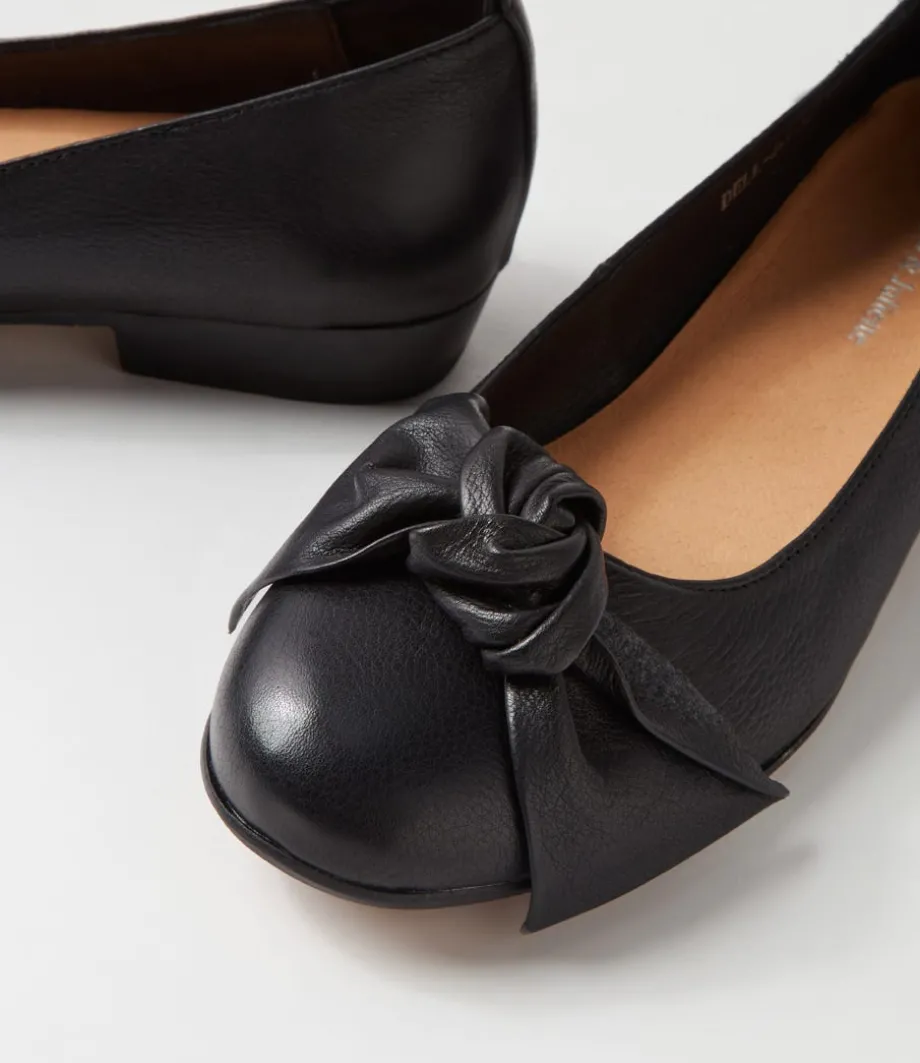 Dell Black Leather Ballet Flats