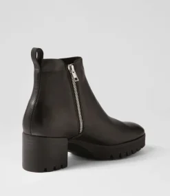 Dinis Black Leather Ankle Boots