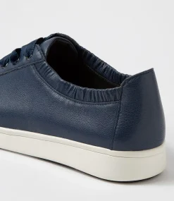 Doha Xf Navy White Leather Sneakers