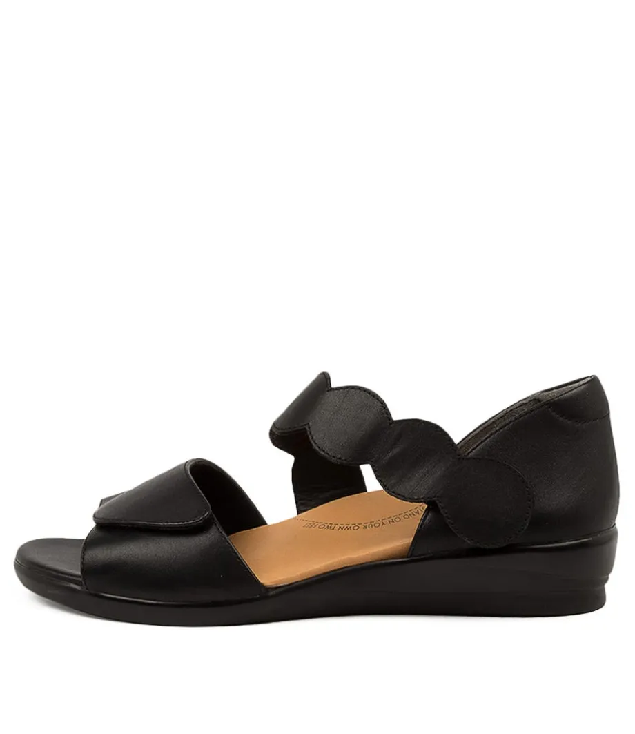 Donato W Black Leather