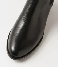 Dowell Black Leather Chelsea Boots