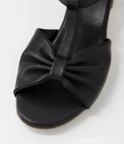 Emin Black Leather Sandals