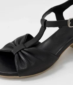 Emin Black Leather Sandals
