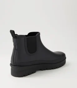 Everlane Black Gumboot Ankle Boots