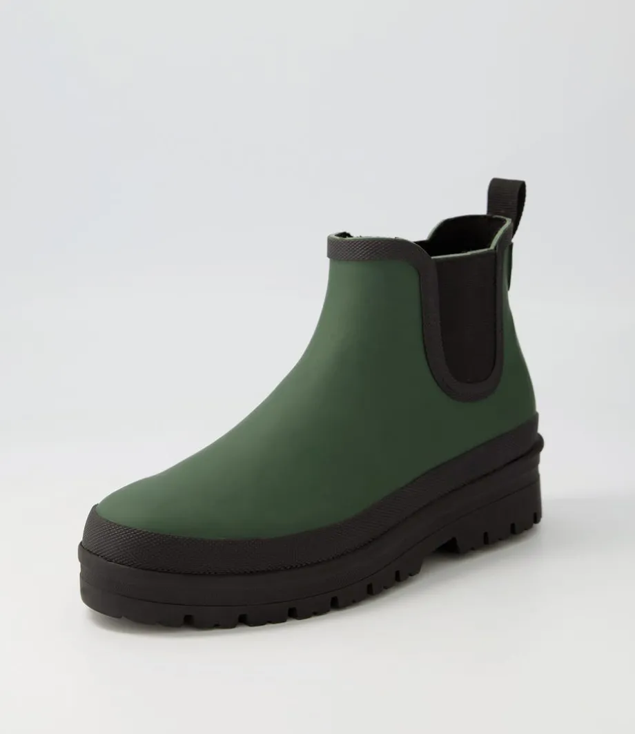 Everlane Olive Black Gumboots