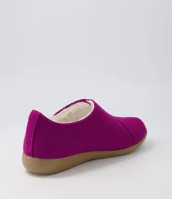 Fliss Xw Dark Fuchsia Fabric Flat Shoes