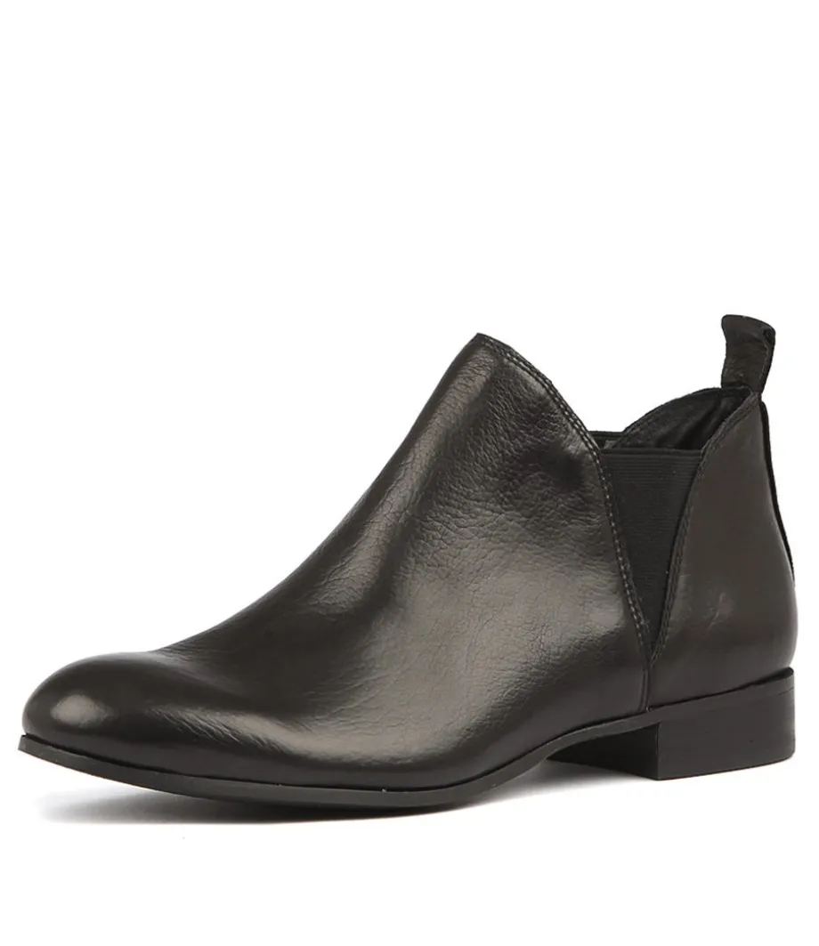 Foe Black Leather