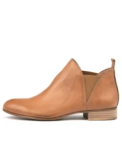 Foe Dk Tan Leather