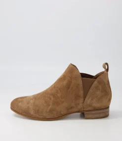 Foe Light Choc Suede Chelsea Boots