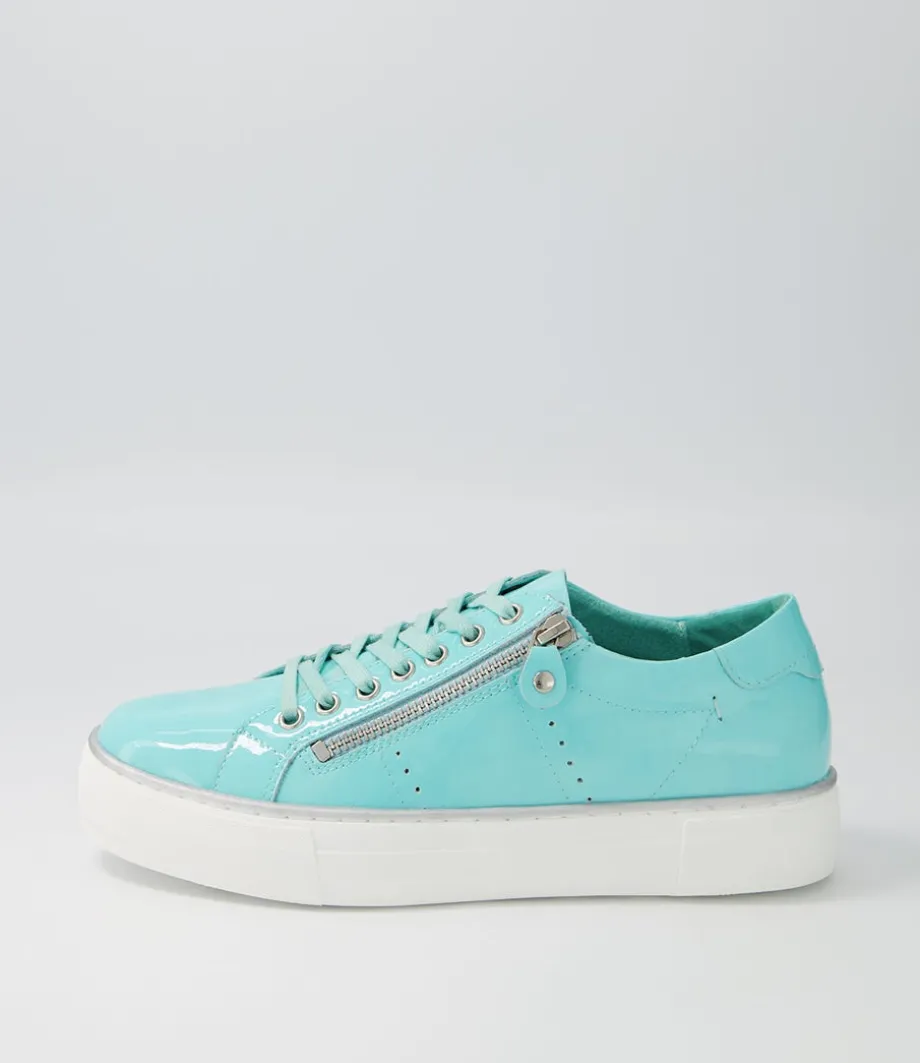 Froggy Light Aqua Patent Leather Sneakers