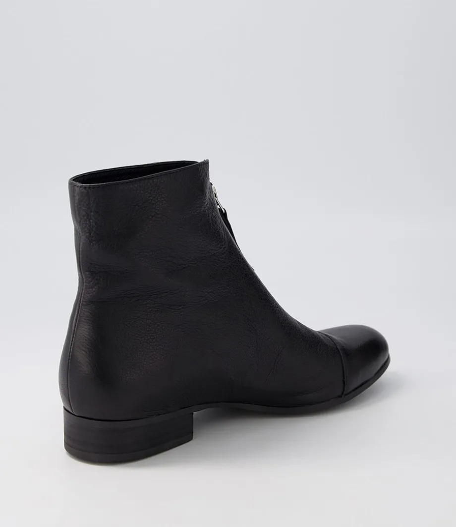 Funda Black Leather Ankle Boots