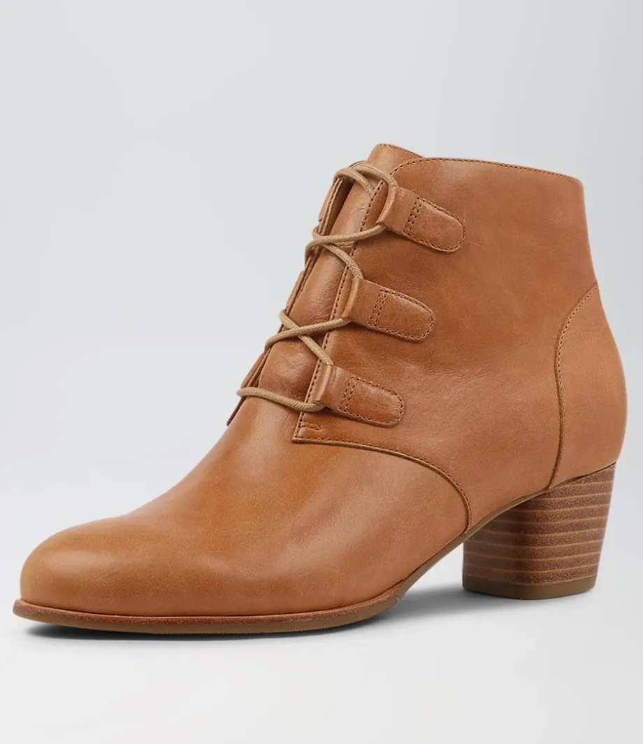 George W Tan Leather Lace Up Boots