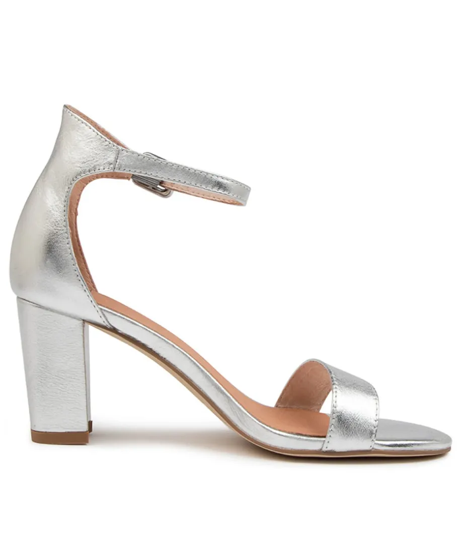 Gessie Silver Leather