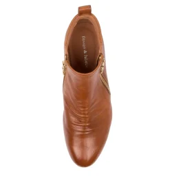 Gingerly Tan Leather