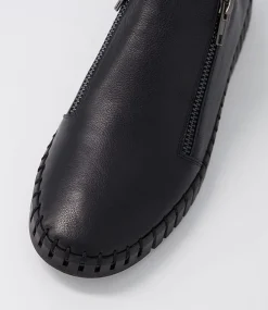 Havika Black Leather Sneakers