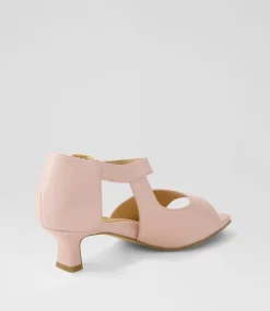 Irunn Xw Rose Leather Sandals