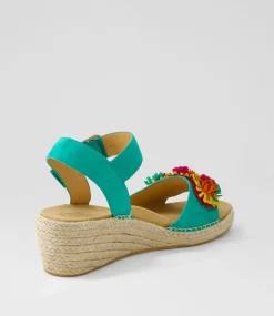 Kishop Xw Emerald Multi Sandals