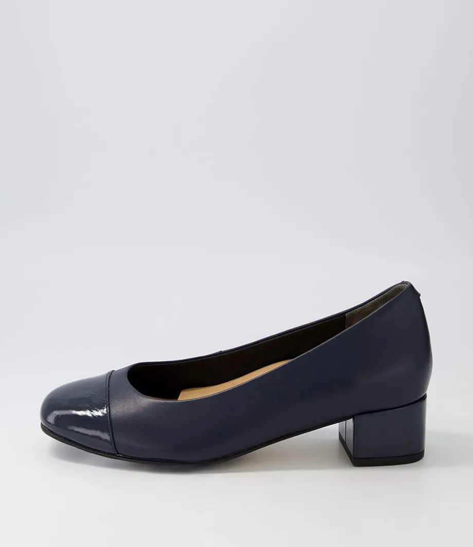 Knelis W Navy Patent Leather Heels
