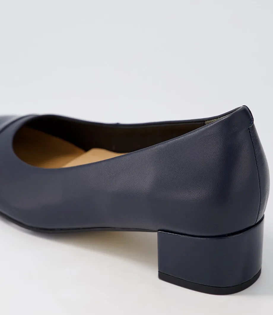 Knelis W Navy Patent Leather Heels