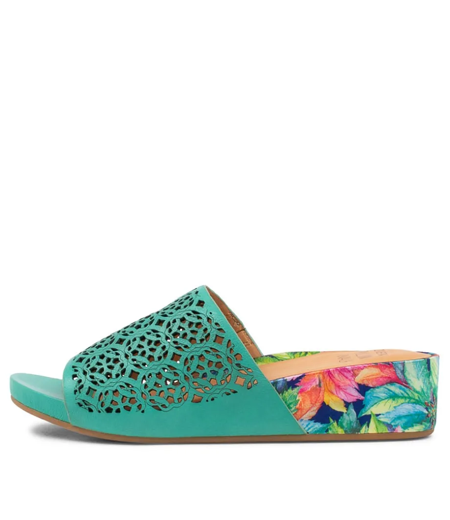 Mehmet W Light Emerald Leather Sandals
