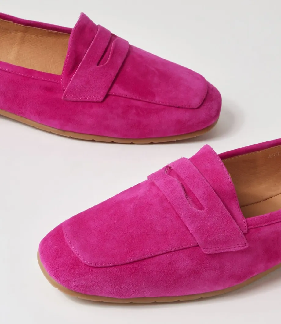 Melinato Fuchsia Suede Loafers