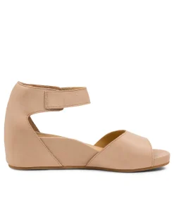 Merri W Lt Cafe Leather
