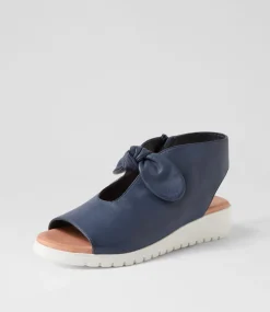 Moneka Navy White Leather Sandals