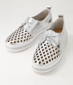 Mosi Silver White Crush Leather Sneakers