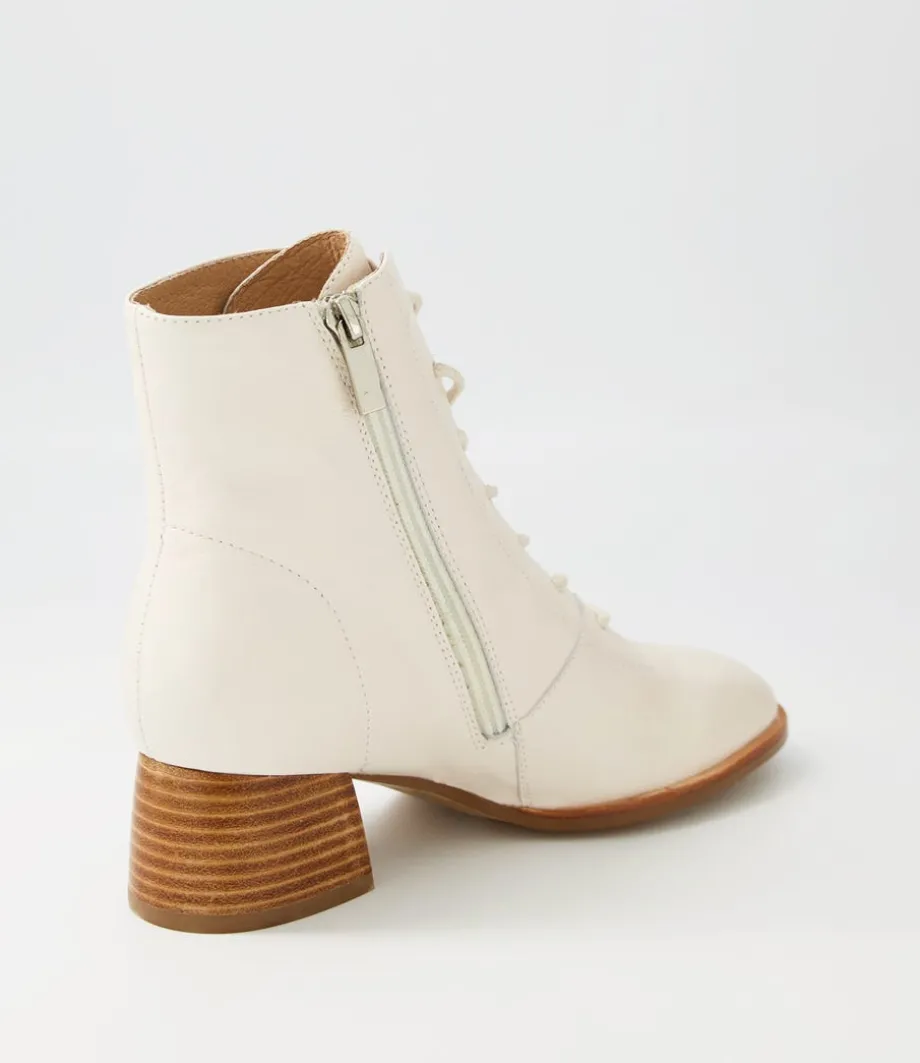 Nocal Creamy Leather Lace Up Boots