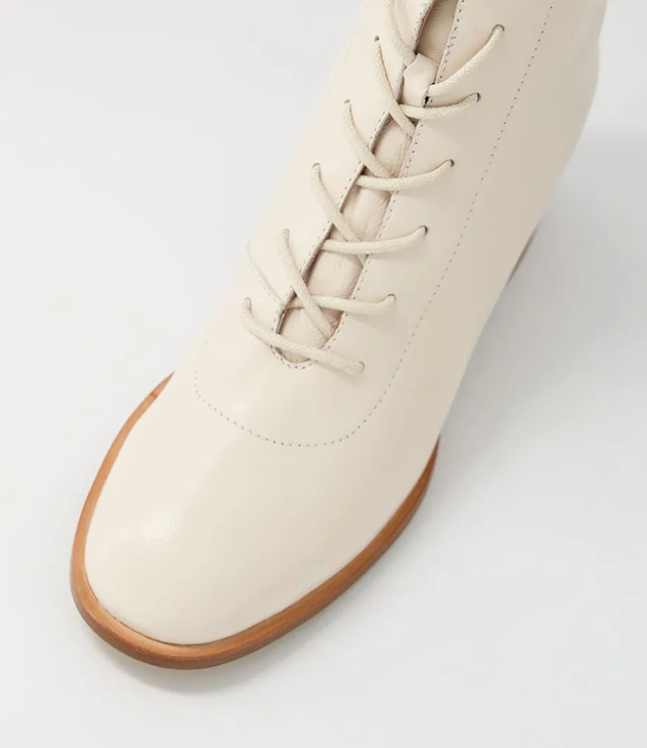 Nocal Creamy Leather Lace Up Boots
