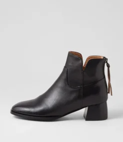 Nykia Black Leather Ankle Boots