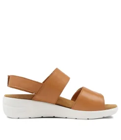 Nyle Xw Tan Leather Sandals