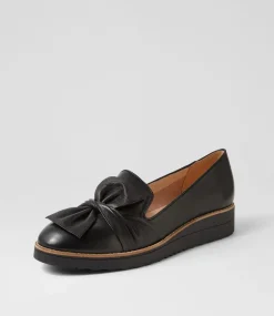 Oclem Lrg Black Patent Leather Loafers
