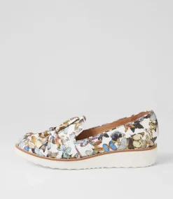 Oclem White Butterfly Leather Loafers