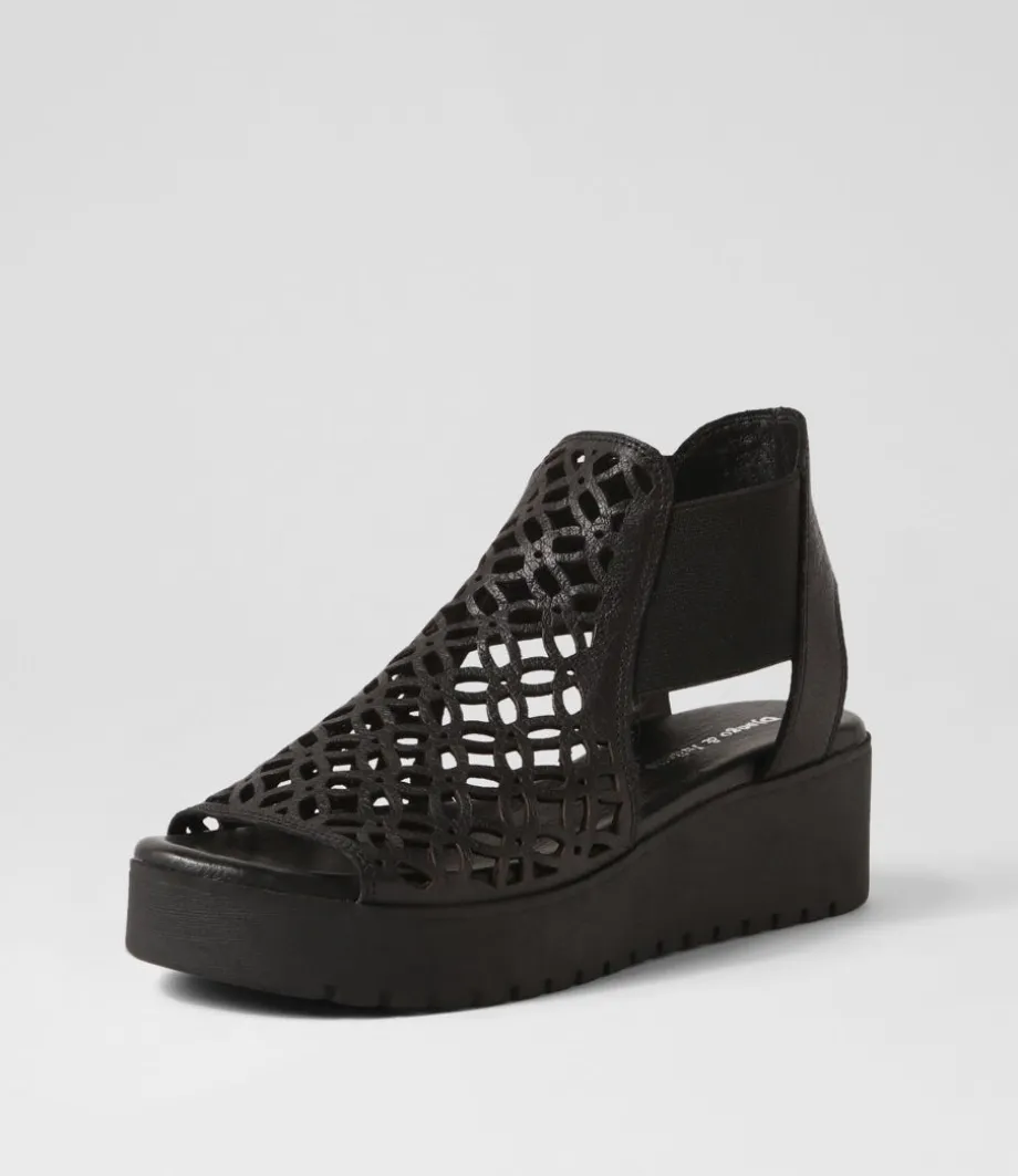 Odate Black Leather Sandals